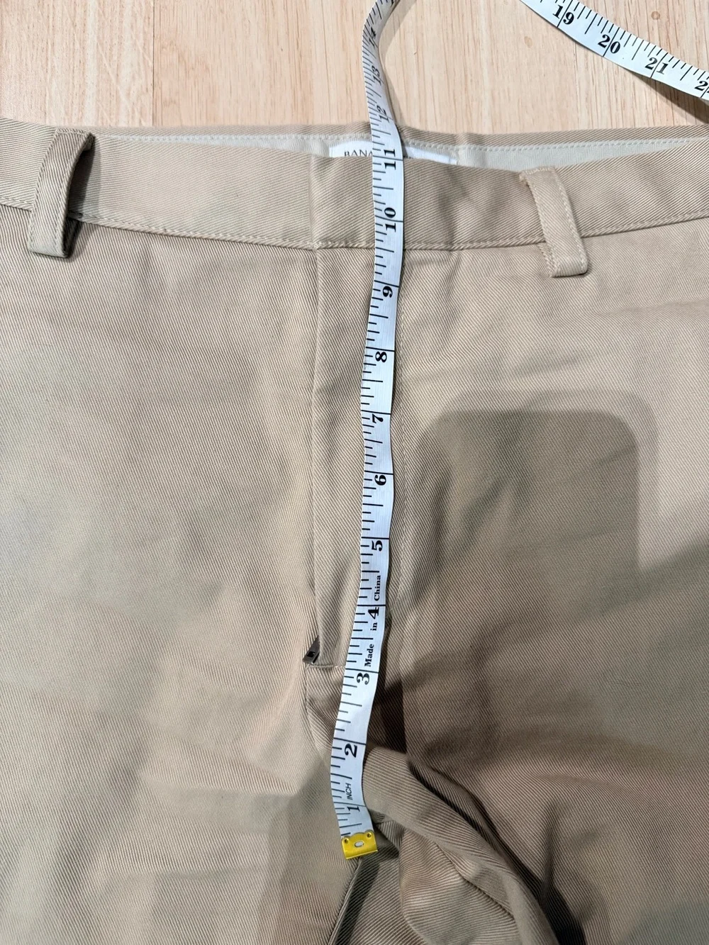 Banana Republic Men's Chinos in Tan